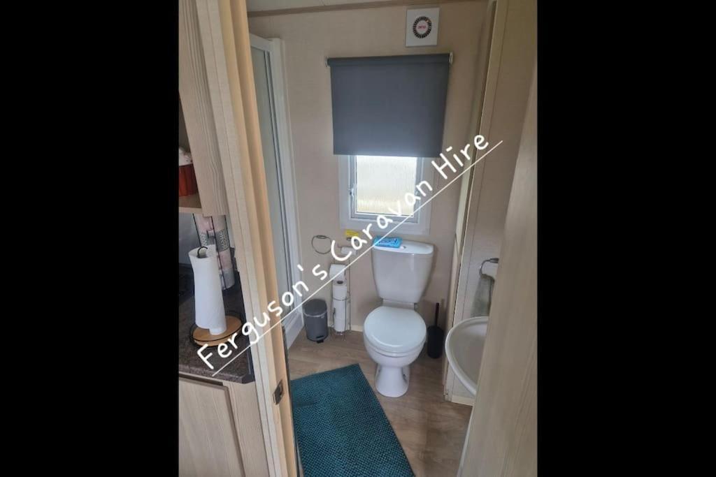Whitehouse Leisure Park Hotel Kinmel Bay ภายนอก รูปภาพ